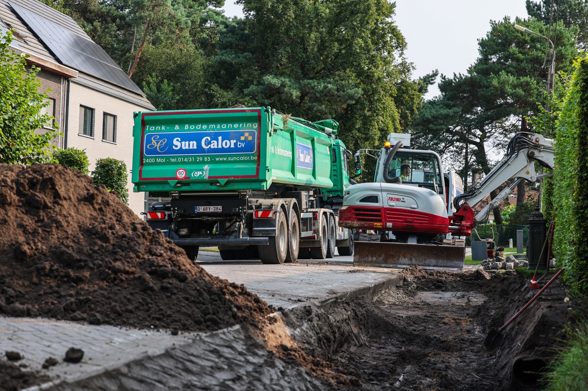 Specialist in tanksanering, bodemsanering, waterzuivering en brownfieldontwikkeling